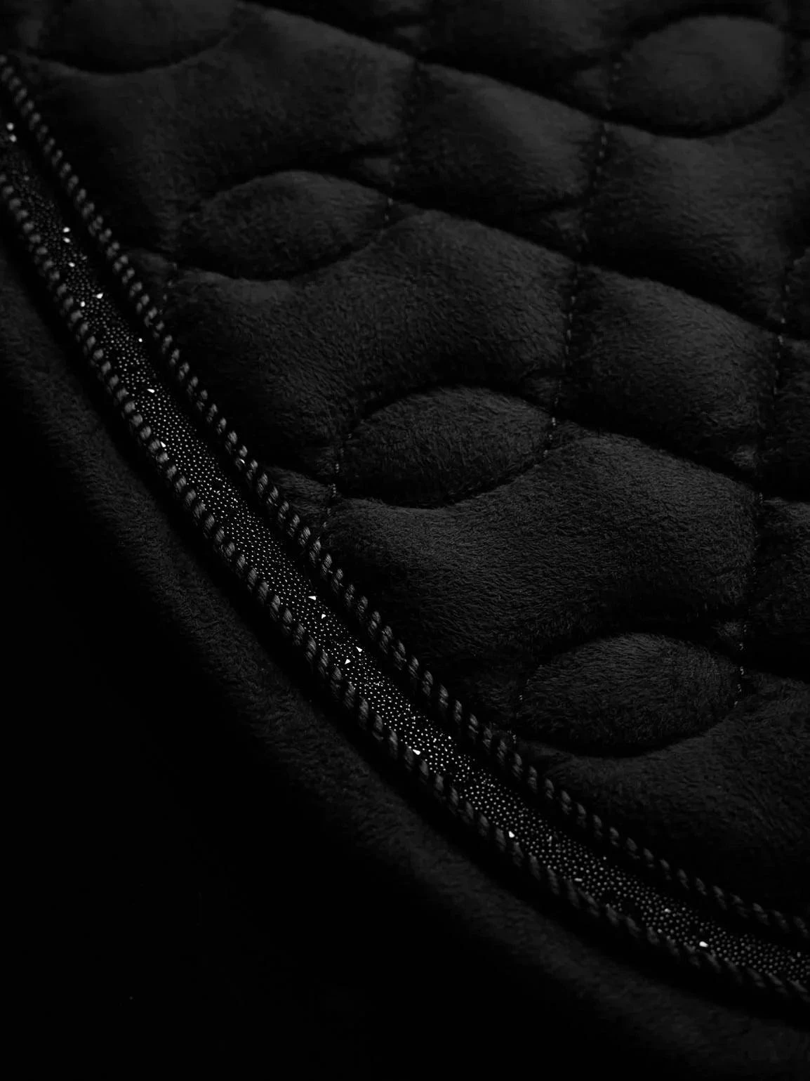 LeMieux Crystal Suede Close Contact Square - Image 7